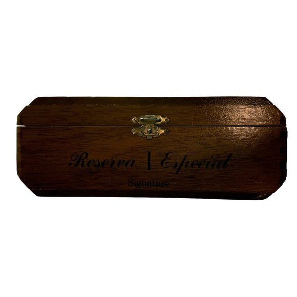 Hemingway Handmade Cigar Box - Signature Reserva Especial - Fancy Wood Stash Box - Picture 2 of 9